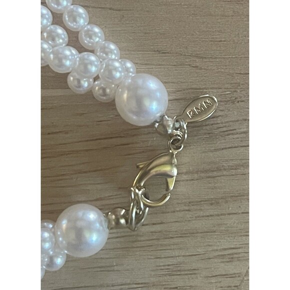 RMN Three Strands Faux Pearl Choker, Granny Core, Business Core, Elegant, Boss - Picture 3 of 3